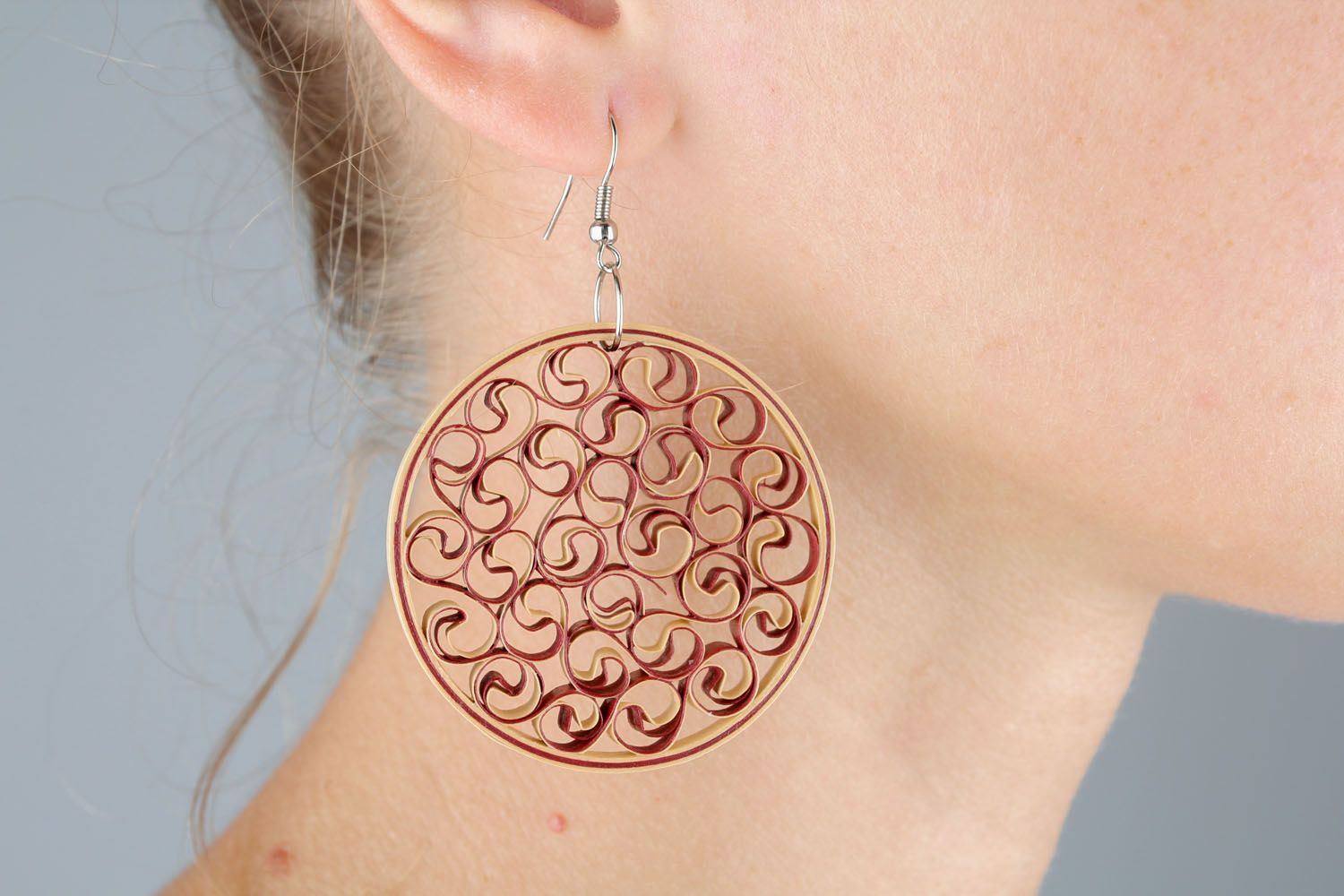 Large round quilling earrings photo 1