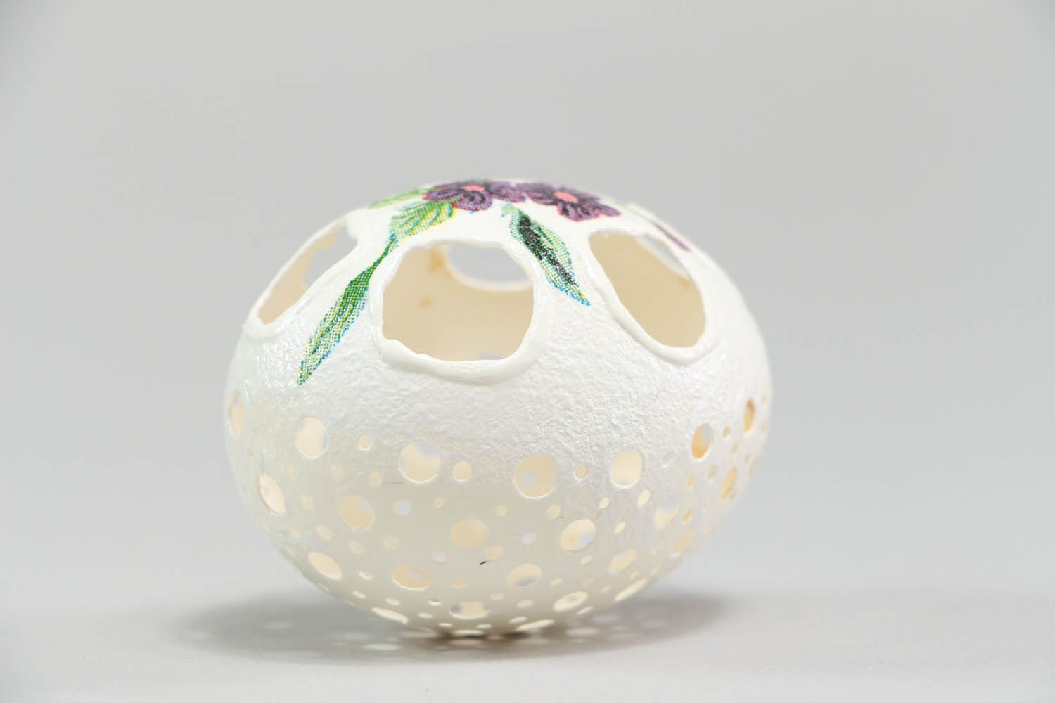 Carved decorative egg photo 3