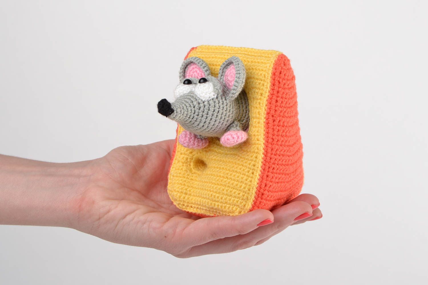 Handmade soft toy crocheted of acrylic threads mouse and cheese for kids photo 2