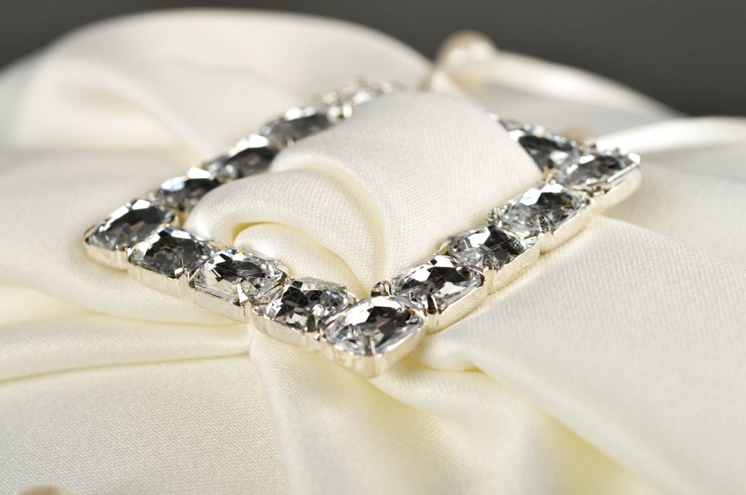 Porta anillos para matrimonio artesanal regalo original cojín de anillos de boda foto 4