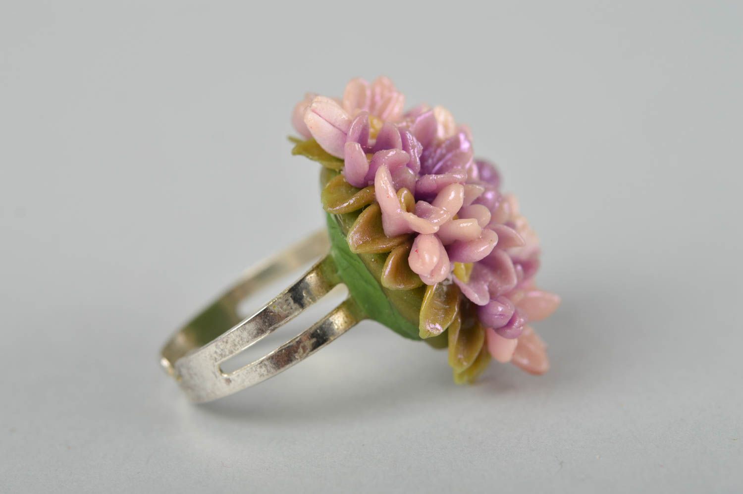 Stylish handmade metal ring plastic flower ring artisan jewelry designs photo 1