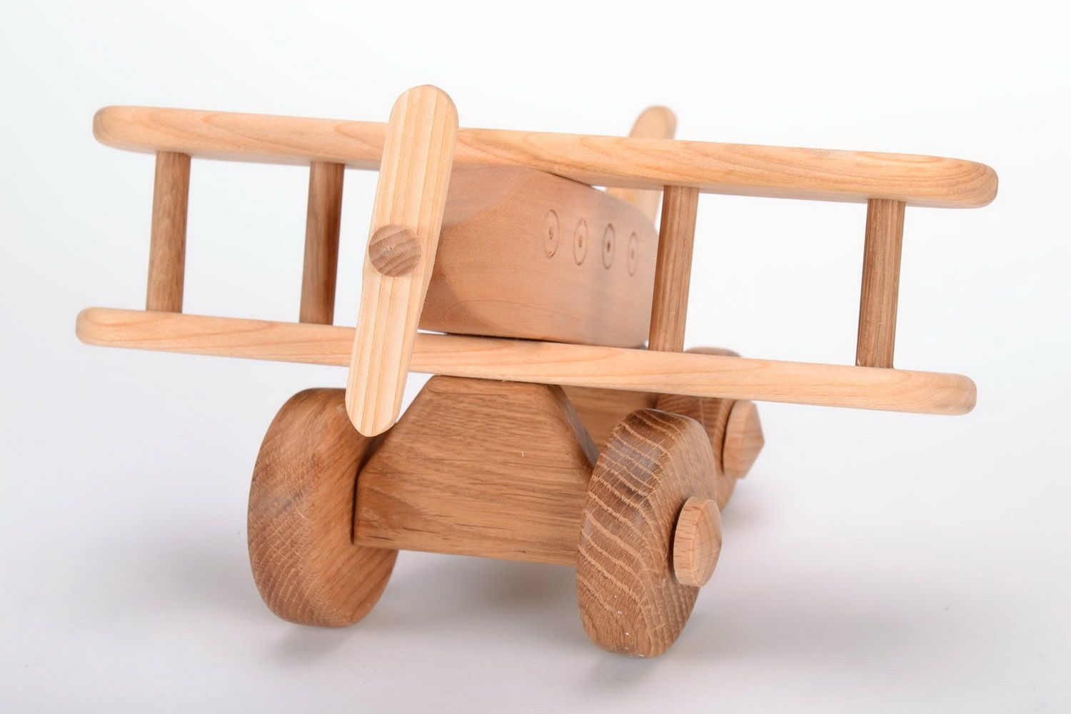 Avion en bois brut jouet pour enfant photo 4