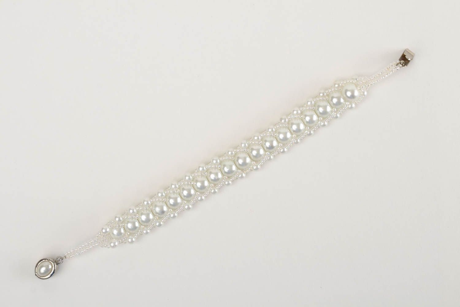 Bracelet en perles de rocaille Bijou fait main blanc Accessoire femme original photo 3