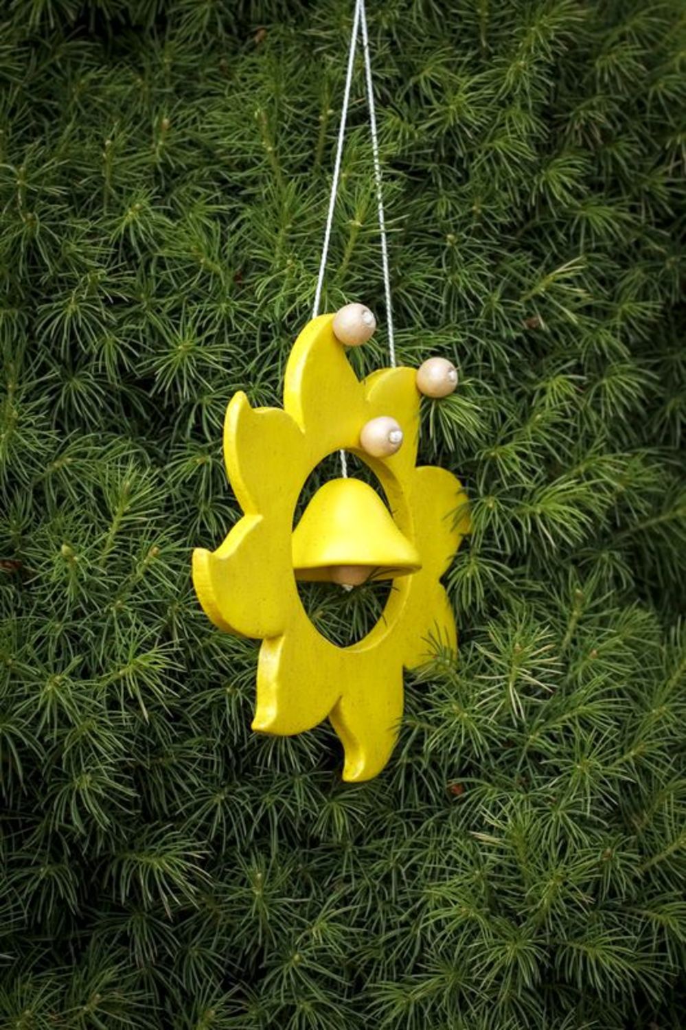 Suspension décorative Soleil avec clochette jaune  photo 4