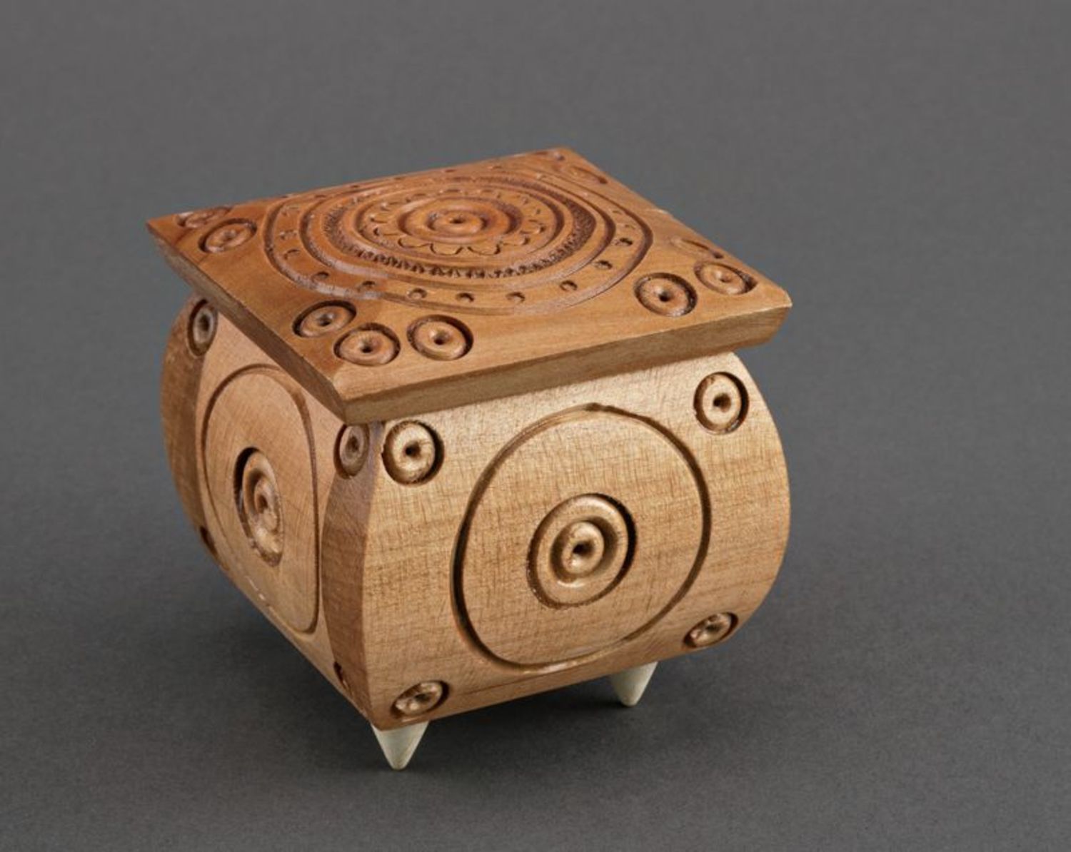 Small wooden box with carving photo 1