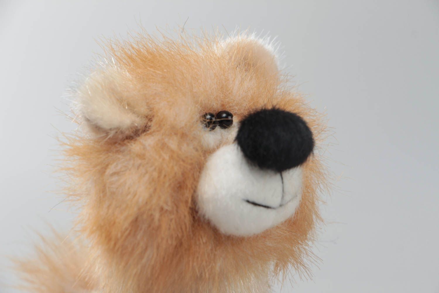 Handmade designer small faux fur soft toy animal finger puppet cute lion photo 4