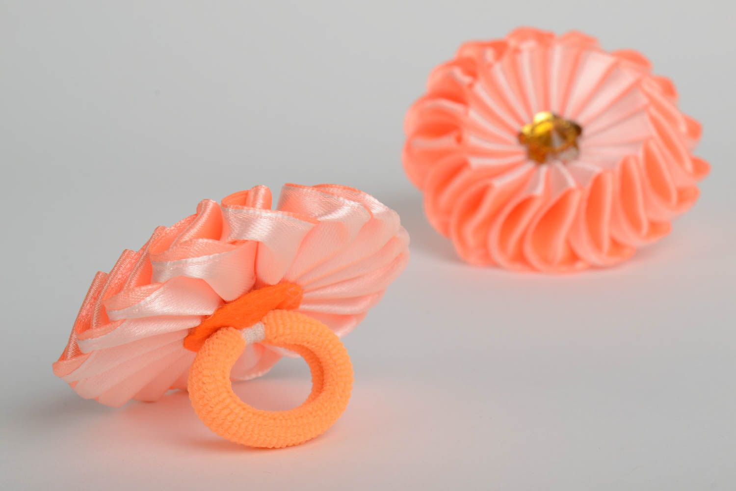 Set of 2 designer homemade hair bands with peach colored ribbon kanzashi flowers photo 3