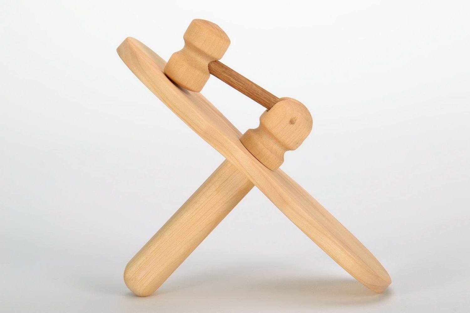 Brinquedo de madeira codornizão foto 2