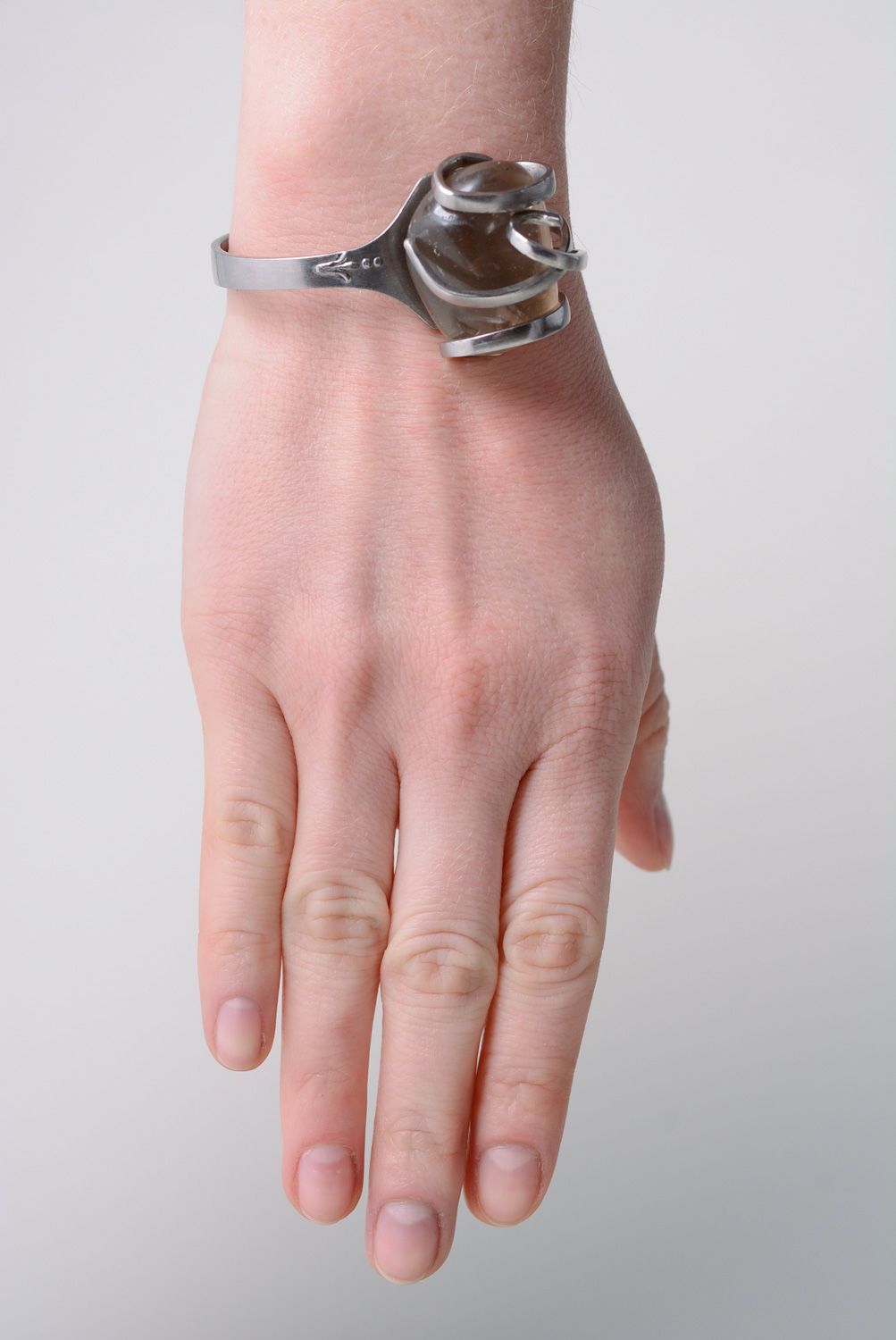 Handmade metal fork wrist bracelet with natural stone photo 3