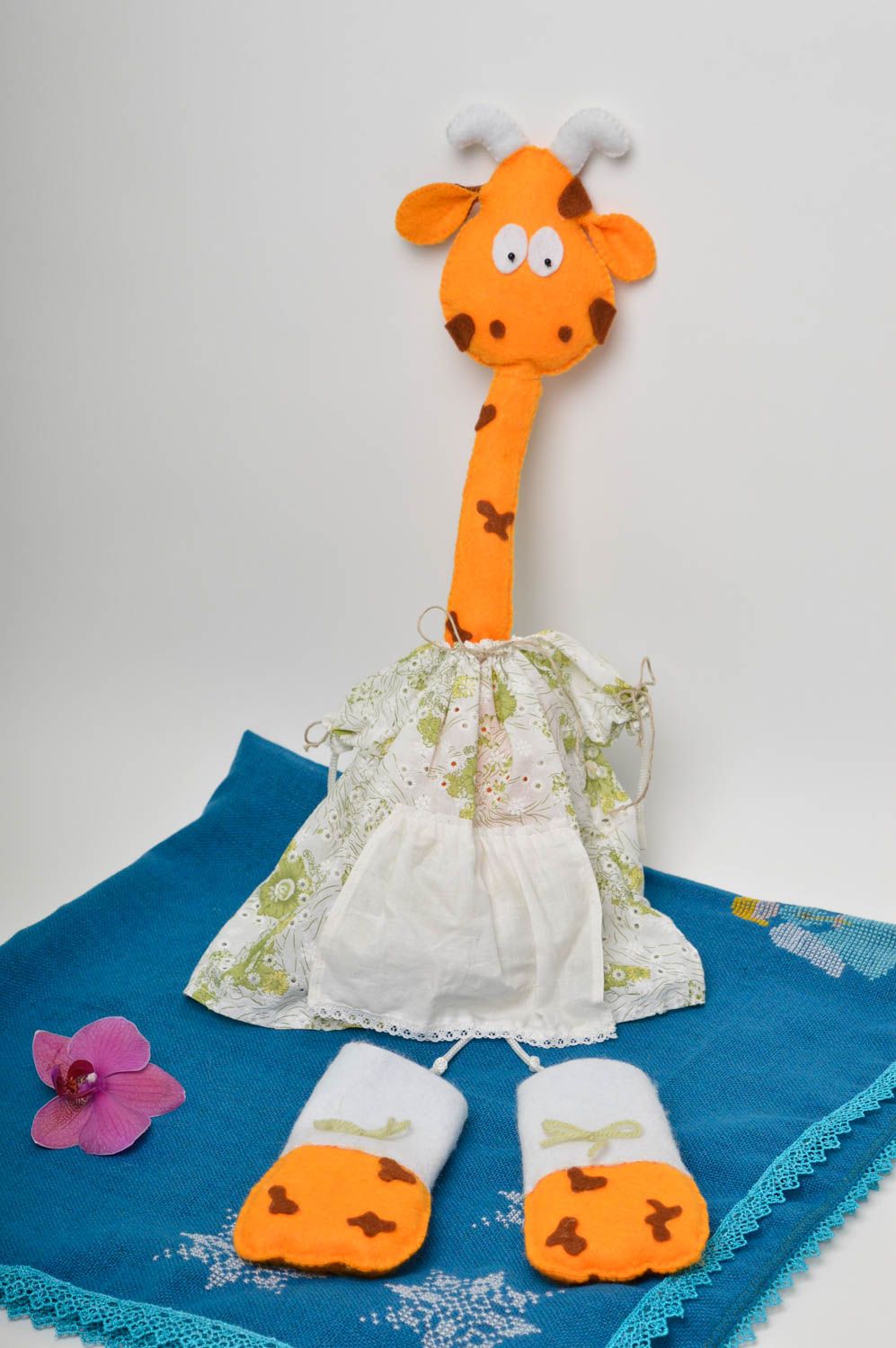 Juguete decorativo hermoso muñeco de trapo regalo para niño jirafa artesanal foto 1