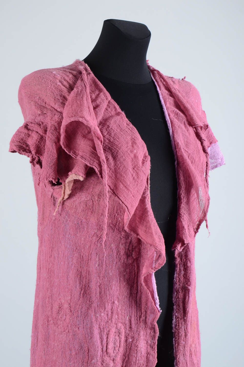 Женская одежда ручной работы летнее пальто шерстяная накидка сиреневая валяная фото 2