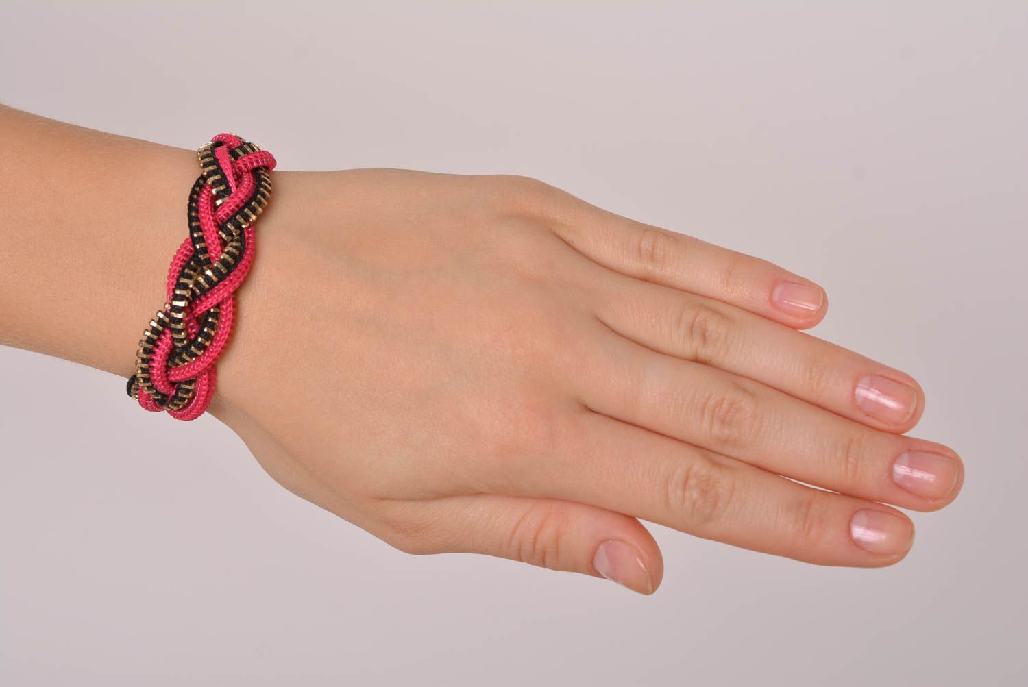 Handmade rosa Damen Armband Designer Schmuck Frauen Accessoire Reißverschluss  foto 2