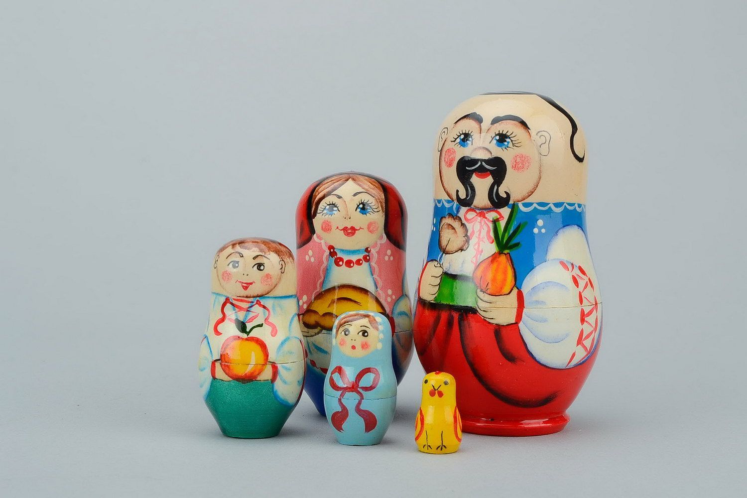 Matroschka Puppe Kosak mit Warenik und Zwiebel  foto 8