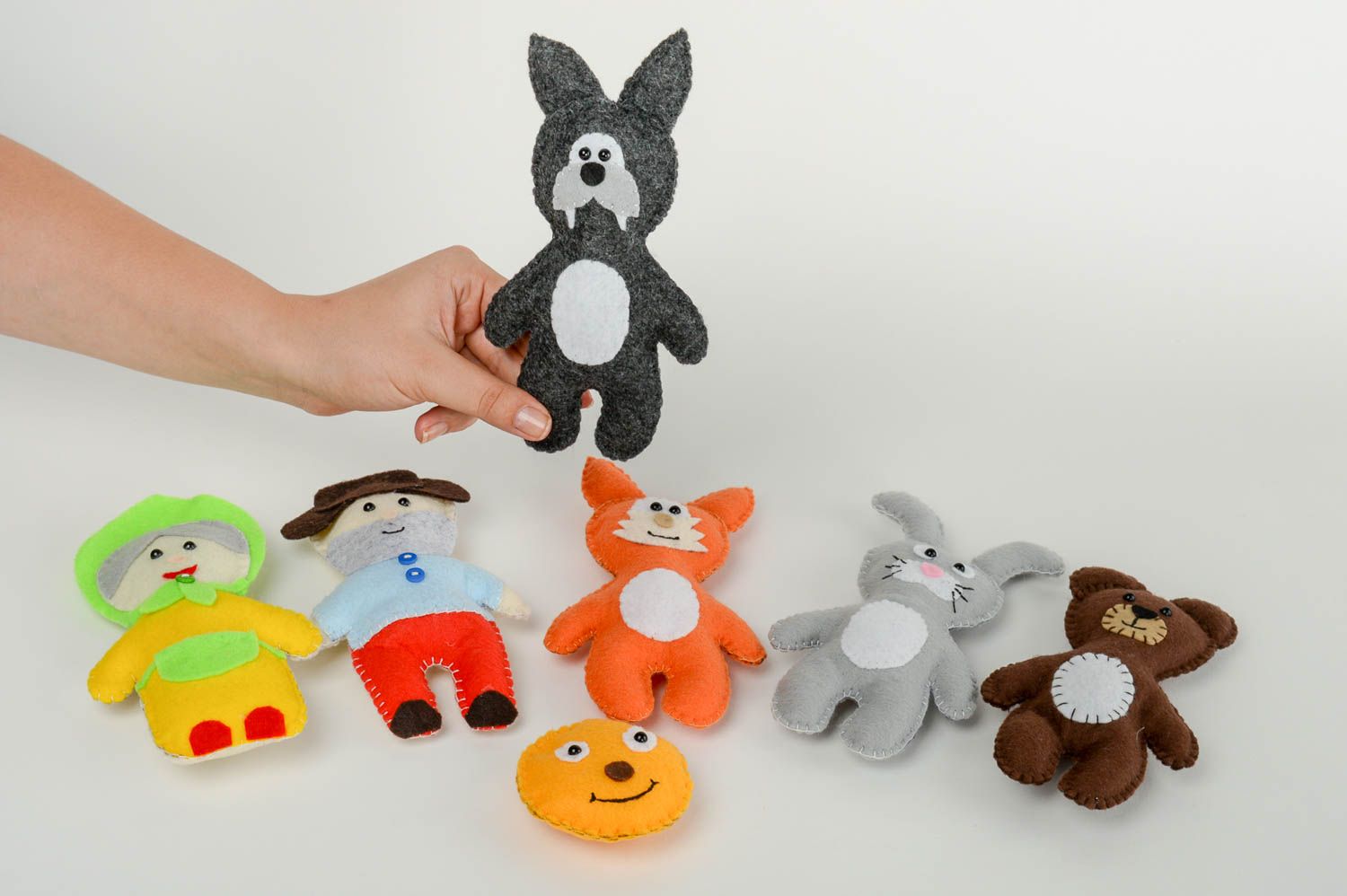 Stoff Tiere handmade Kuscheltier Set grell Kinder Spielsachen Künstler schön foto 5