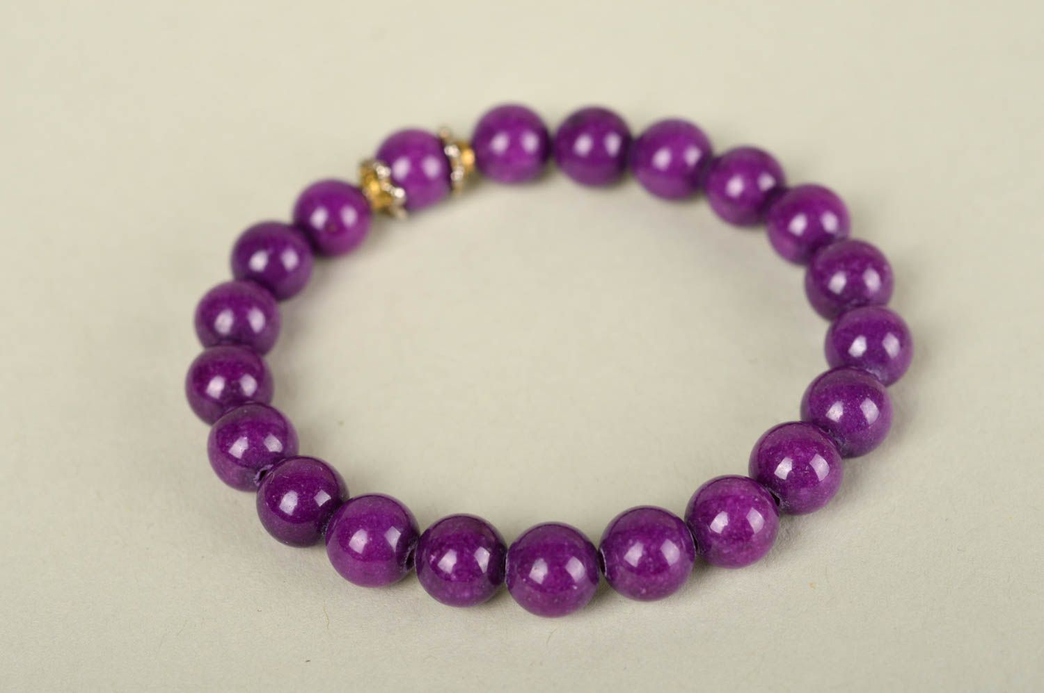 Украшение ручной работы фиолетовый браслет из бусин браслет бижутерия авторский фото 3