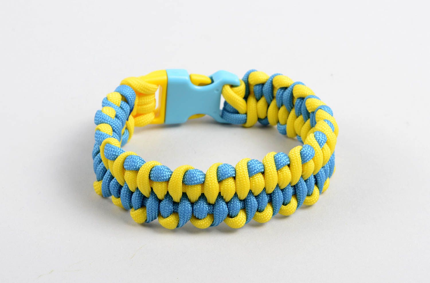 Bracelet paracorde Bijou fait main bleu jaune Accessoire homme femme cadeau photo 1