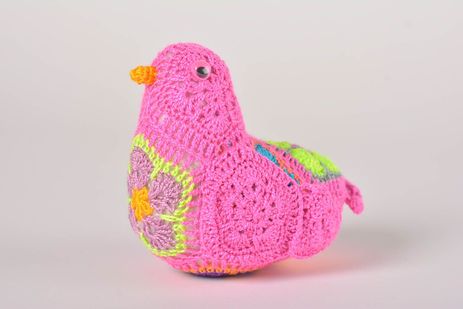 Jouet oiseau rose fait main Peluche au crochet original à motif Cadeau enfant photo 1