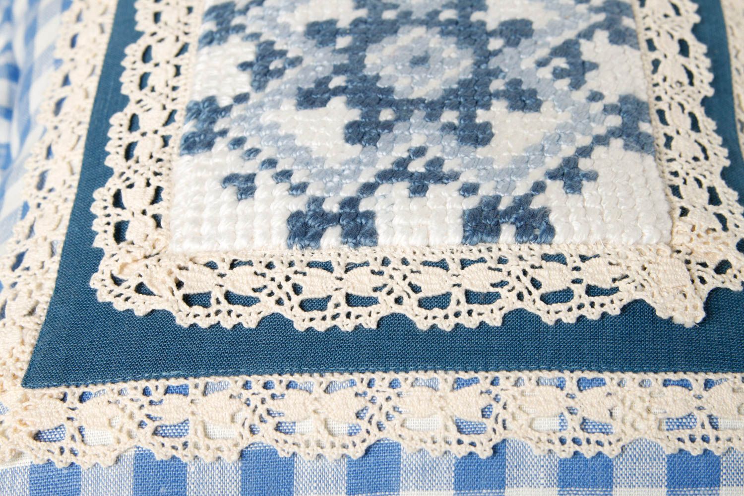 Stylish handmade throw pillow beautiful cushion ideas home textiles small gifts photo 5