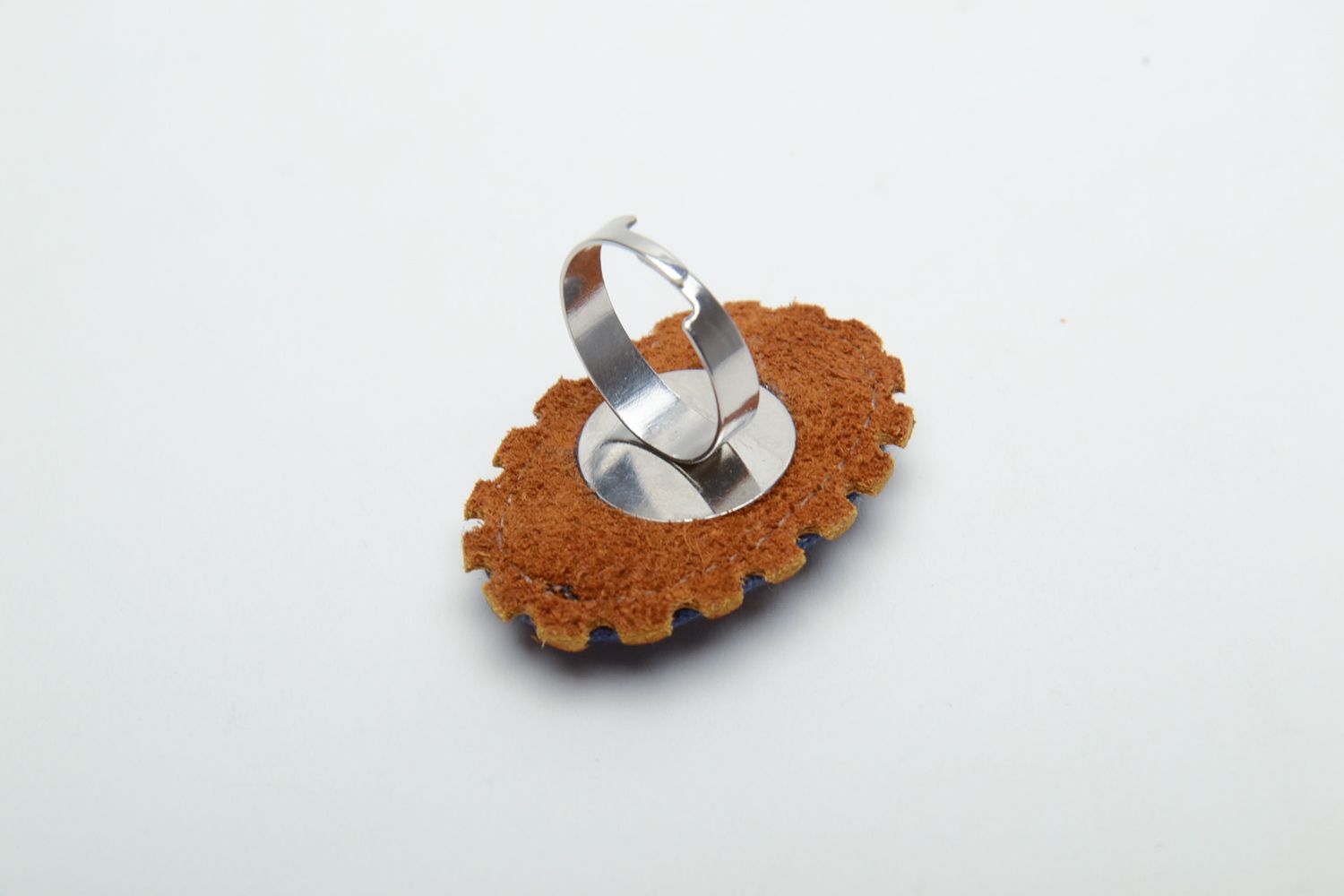 Handmade Ring mit Stickerei Käfer foto 4