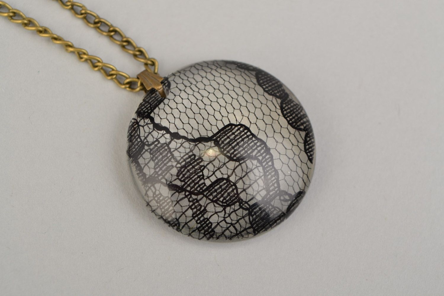 Beautiful women's round pendant on chain with epoxy coating photo 4