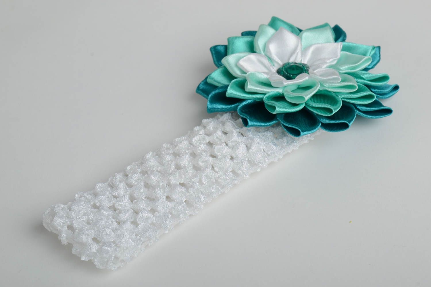 Handmade decorative headband with lacy basis and kanzashi flower for little girl photo 3