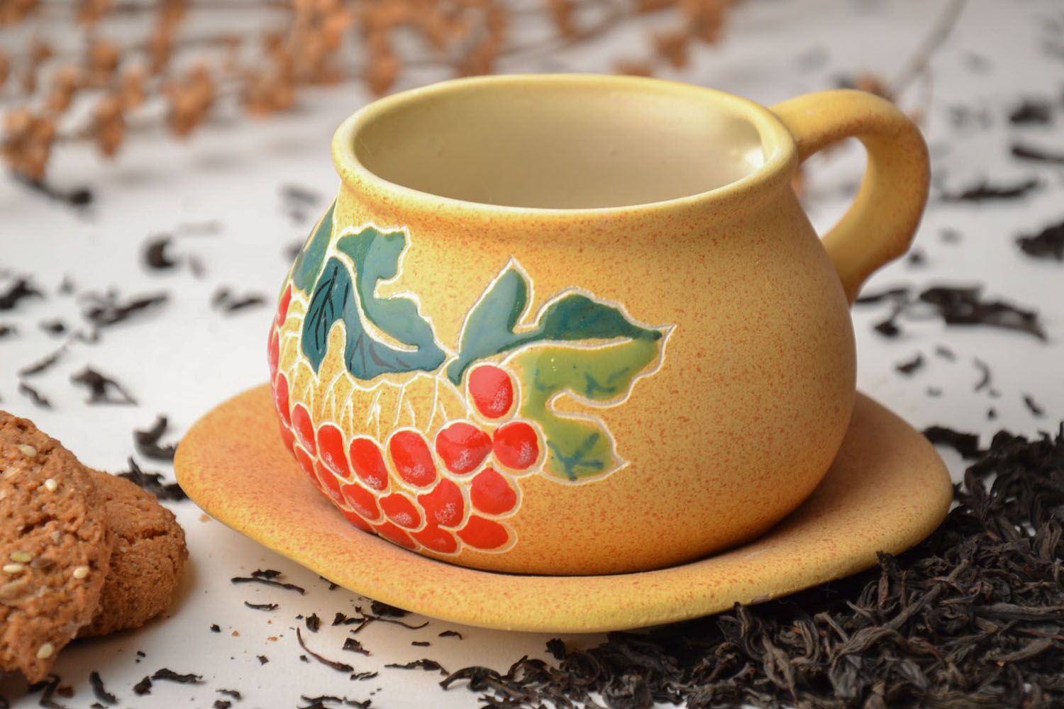 Pot shape clay 5 oz cup for coffee or tea with saucer and handle. Floral red poppies pattern. photo 1