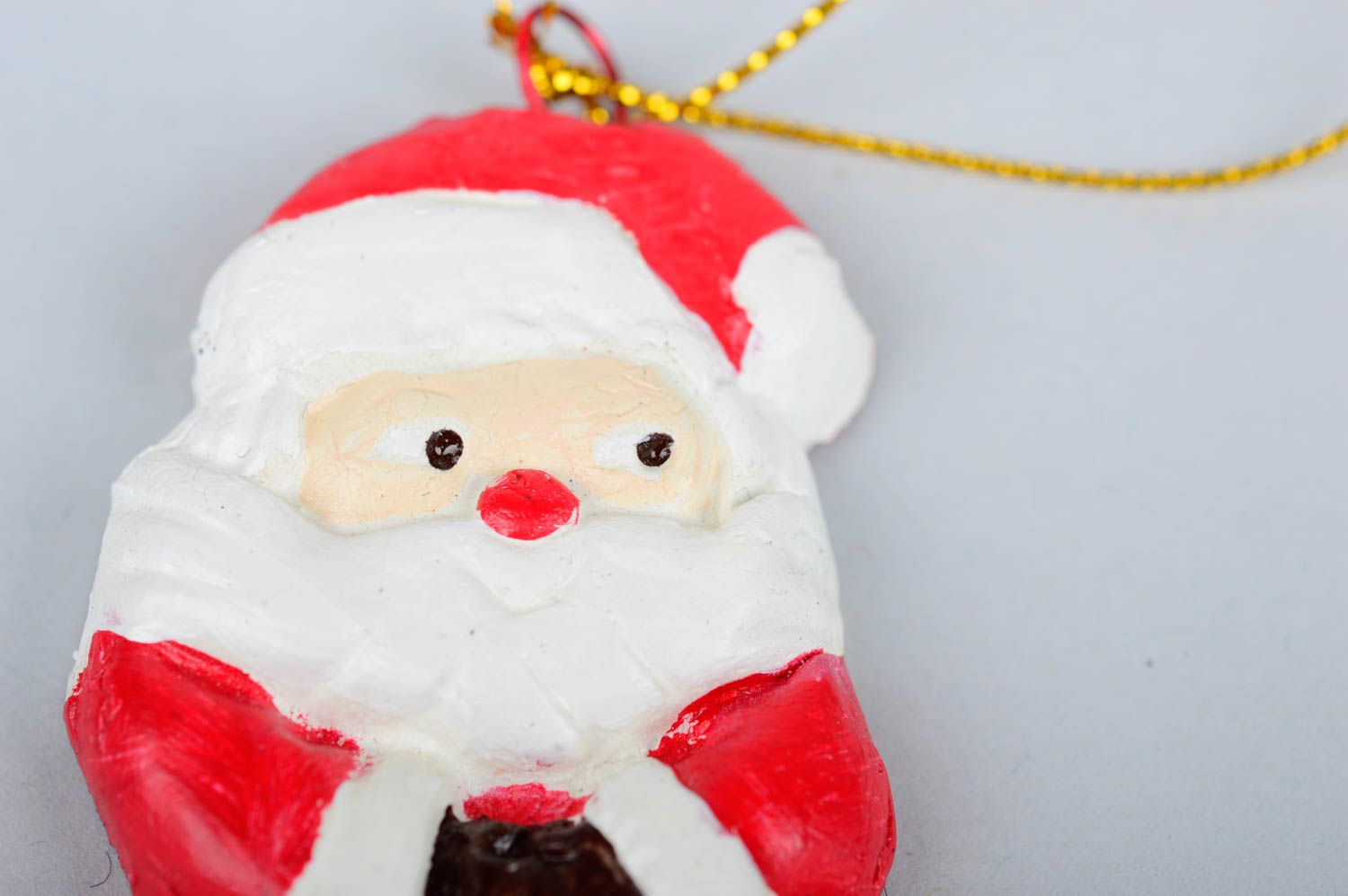 Игрушка на елку handmade декор для дома игрушка из глины елочная Дед Мороз фото 4