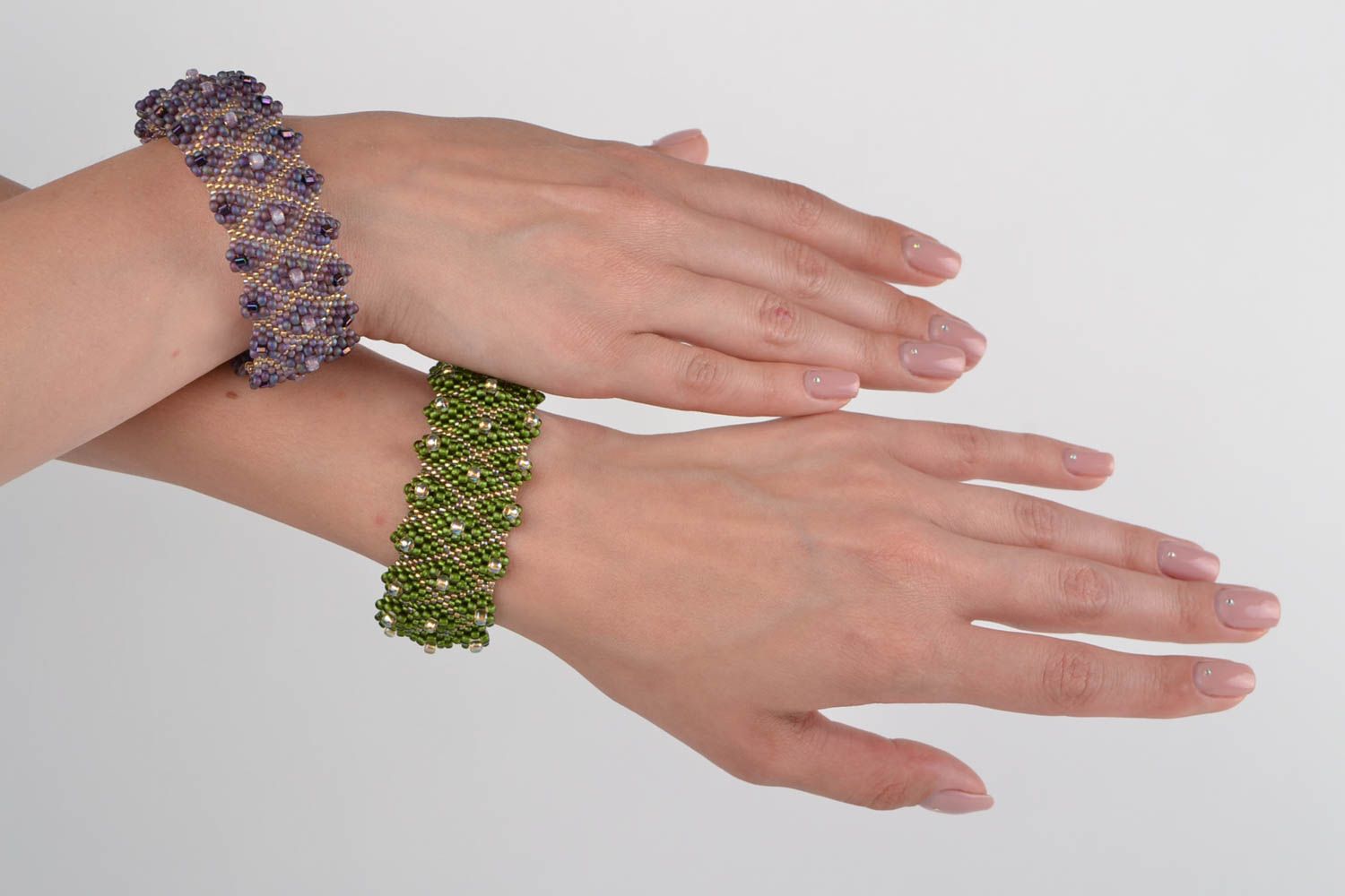 Bracelets en perles de rocaille Bijoux faits main 2 pièces larges Cadeau femme photo 2