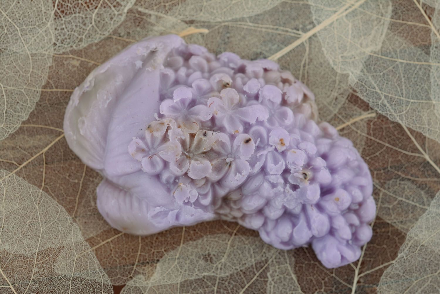 Jabón natural casero con lila foto 3
