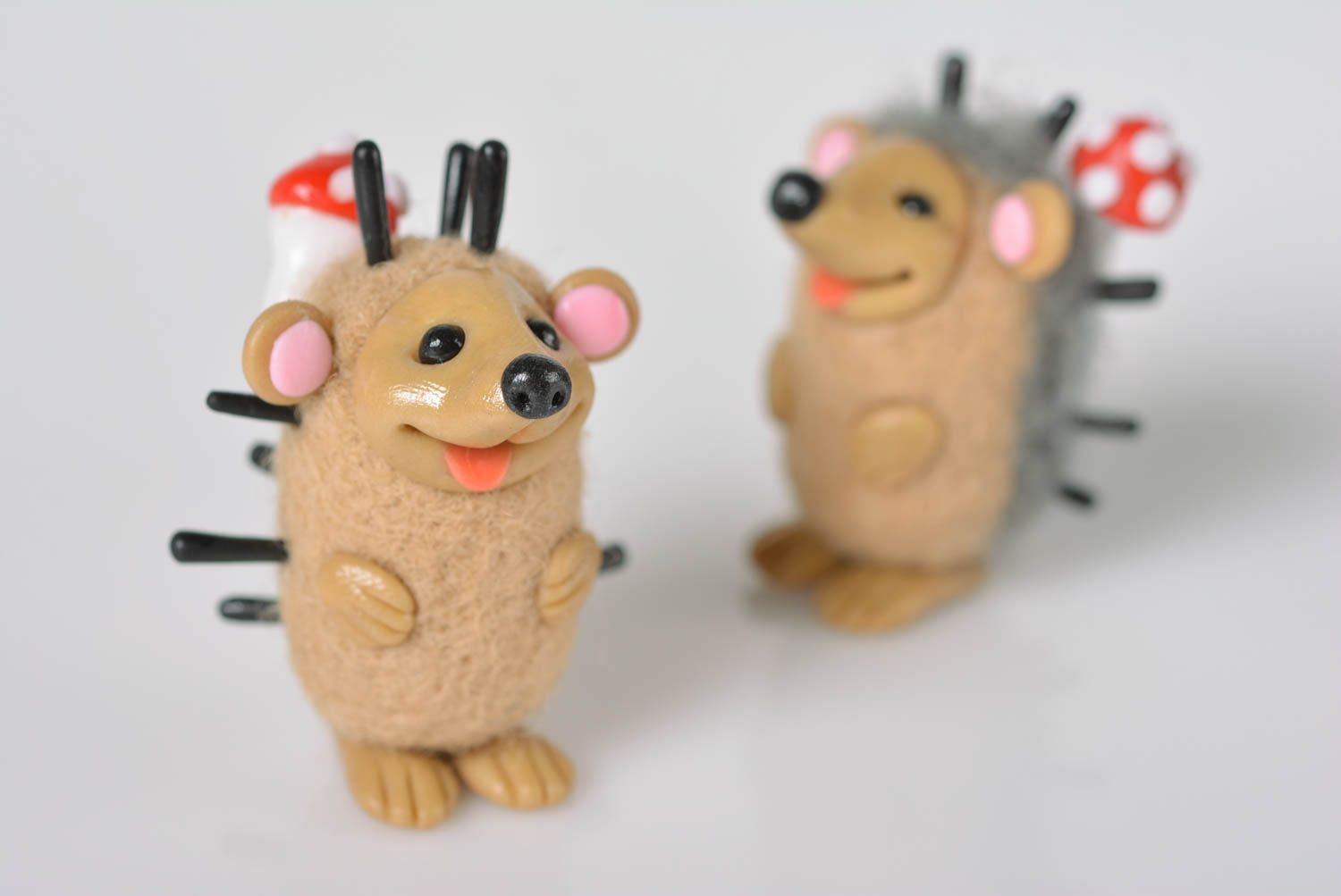 Валяные игрушки фигурки из пластики ручной работы ежики игрушки из шерсти  фото 5