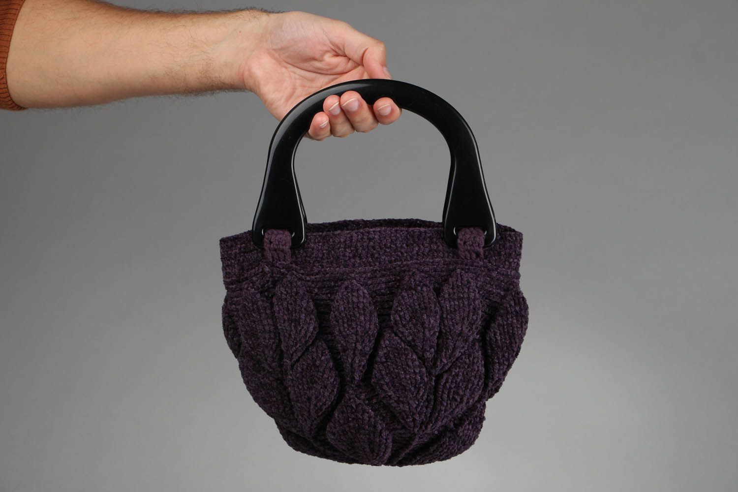 Crochet velour purse photo 5
