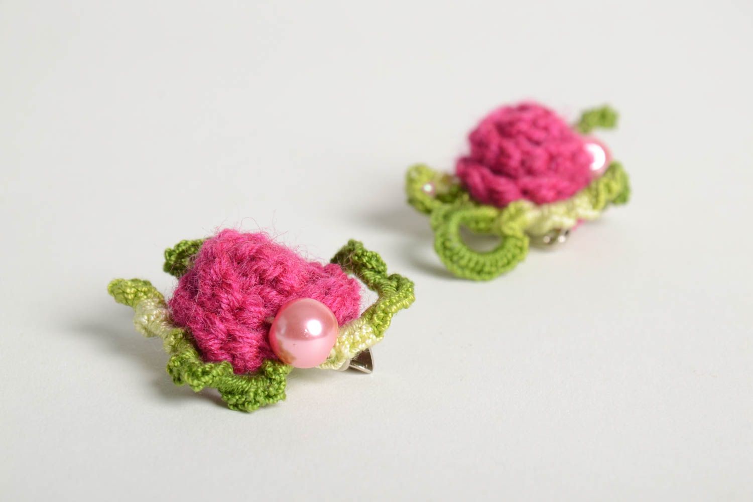 Crochet flower handmade brooches textile jewelry designer accessories for girls photo 5