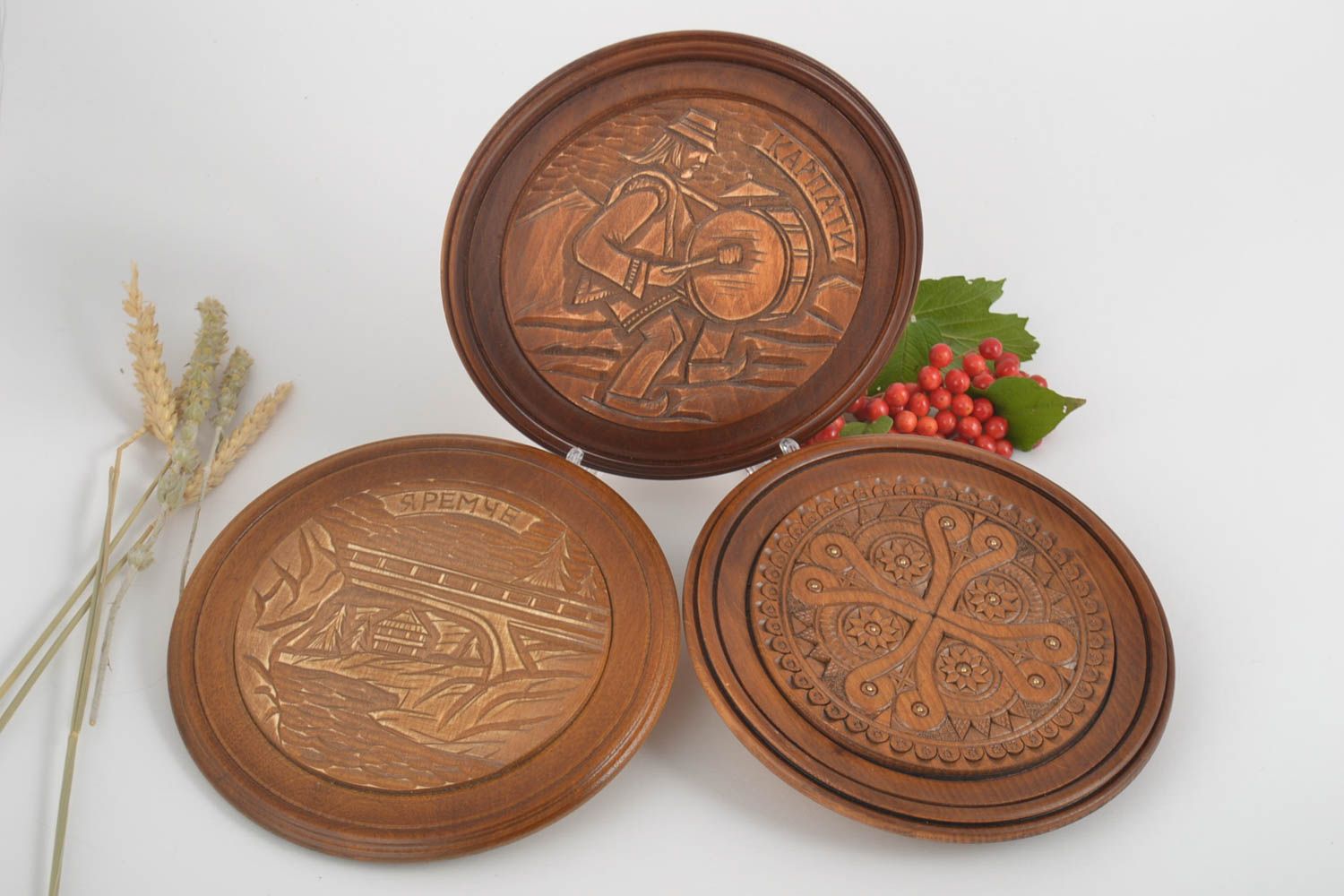 Набор тарелок ручной работы тарелки настенные декоративные сувенирные тарелки фото 1