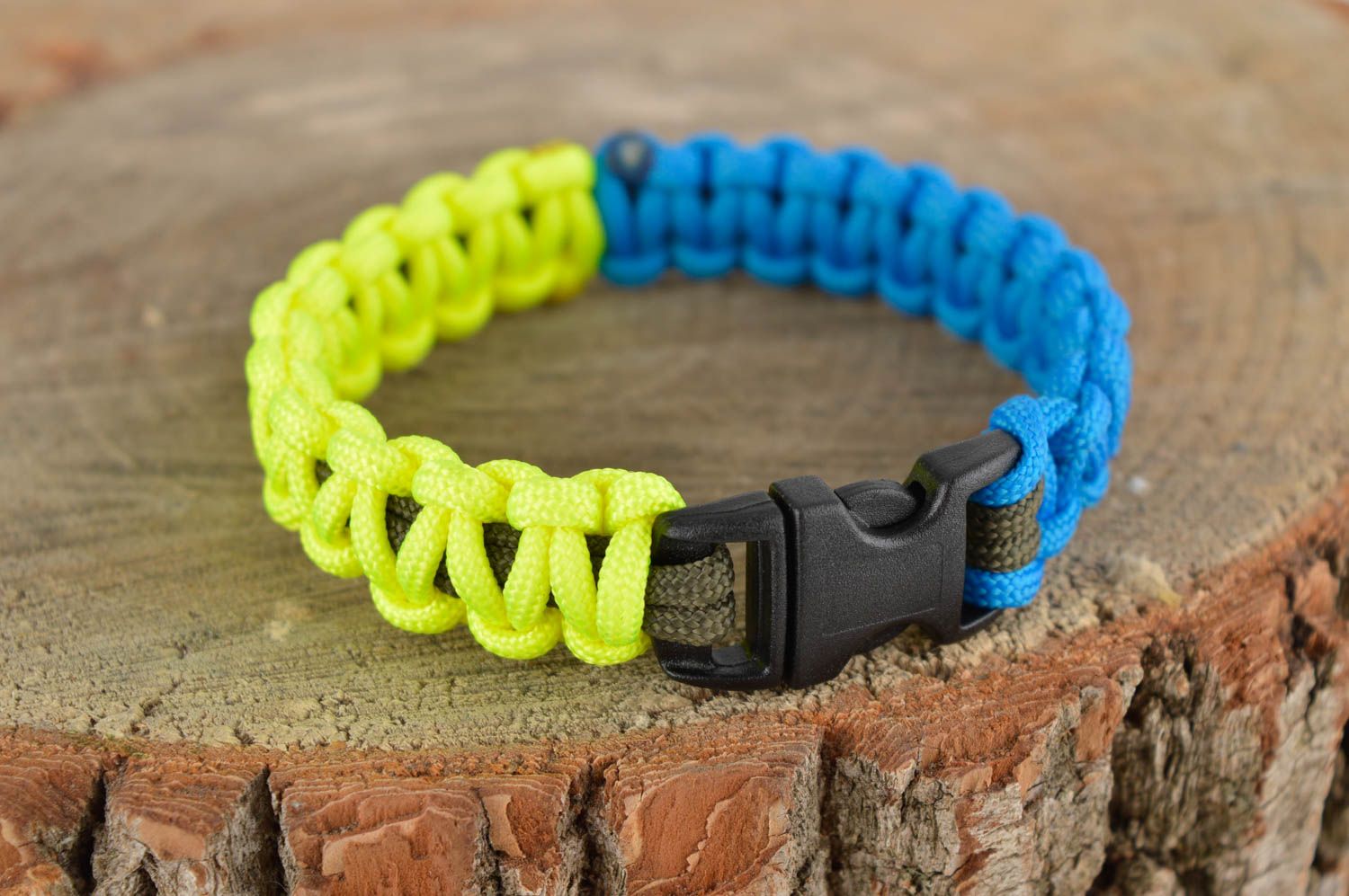 Handmade designer survival bracelet bright wide bracelet accessory for men photo 1