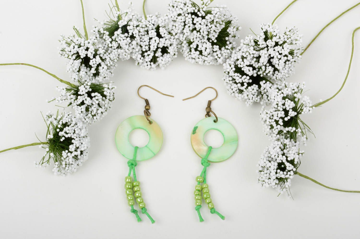 Handmade Ohrringe für Damen Schmuck Ohrhänger ausgefallener Ohrschmuck toll grün foto 1