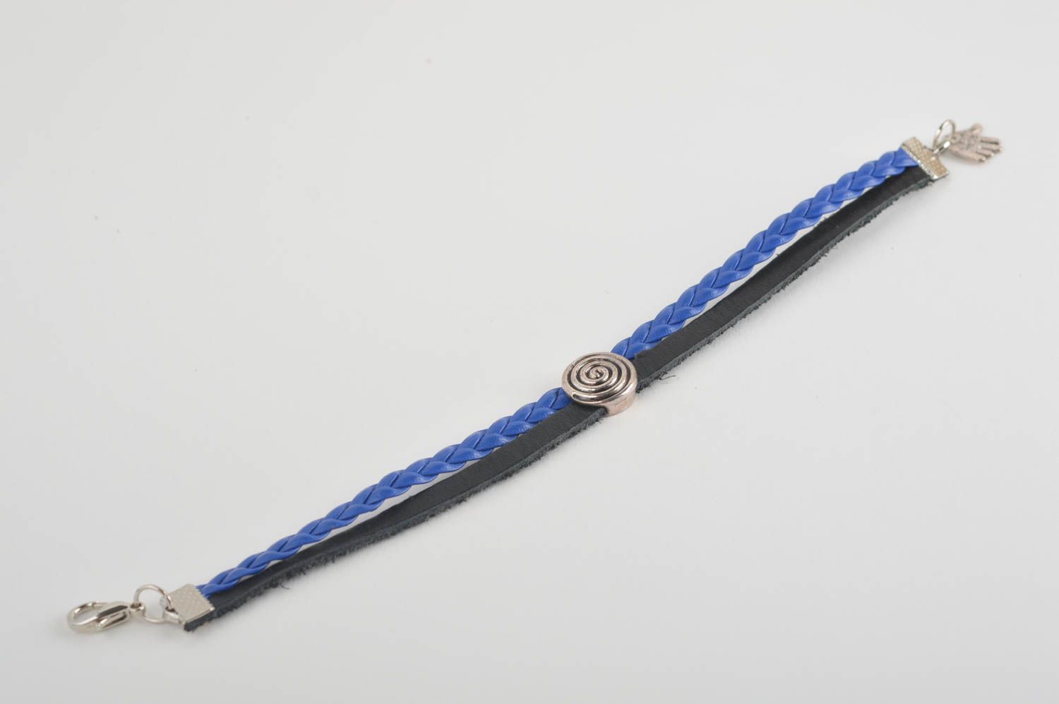 Браслет ручной работы браслет из кожи дизайнерское украшение сине-черное вихрь фото 2