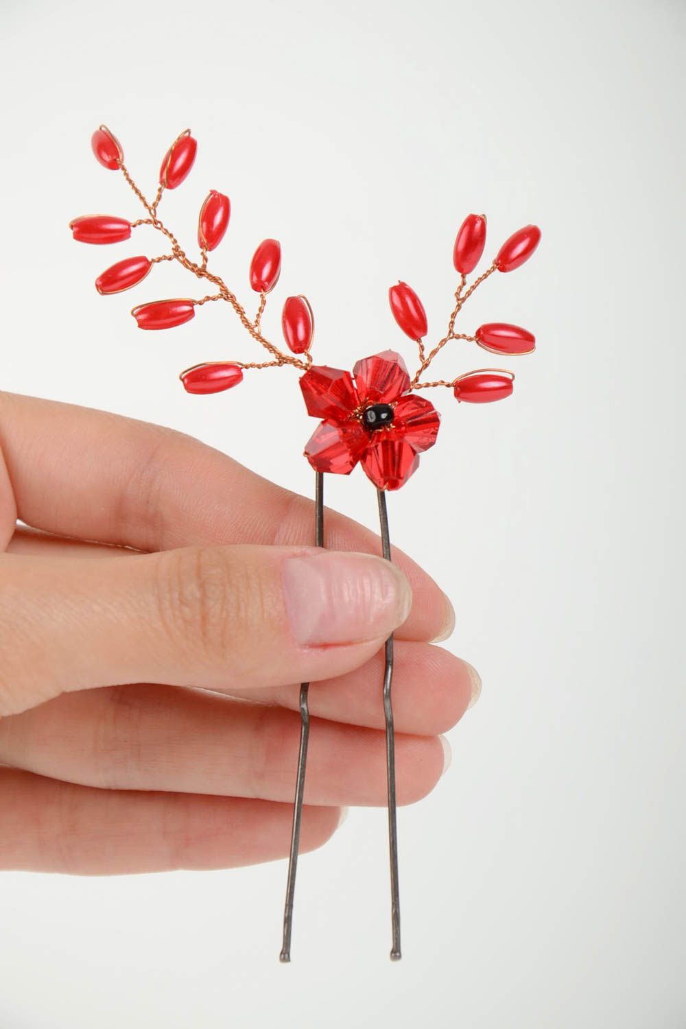 Handmade designer metal hair pin decorated with red beaded flowers photo 3