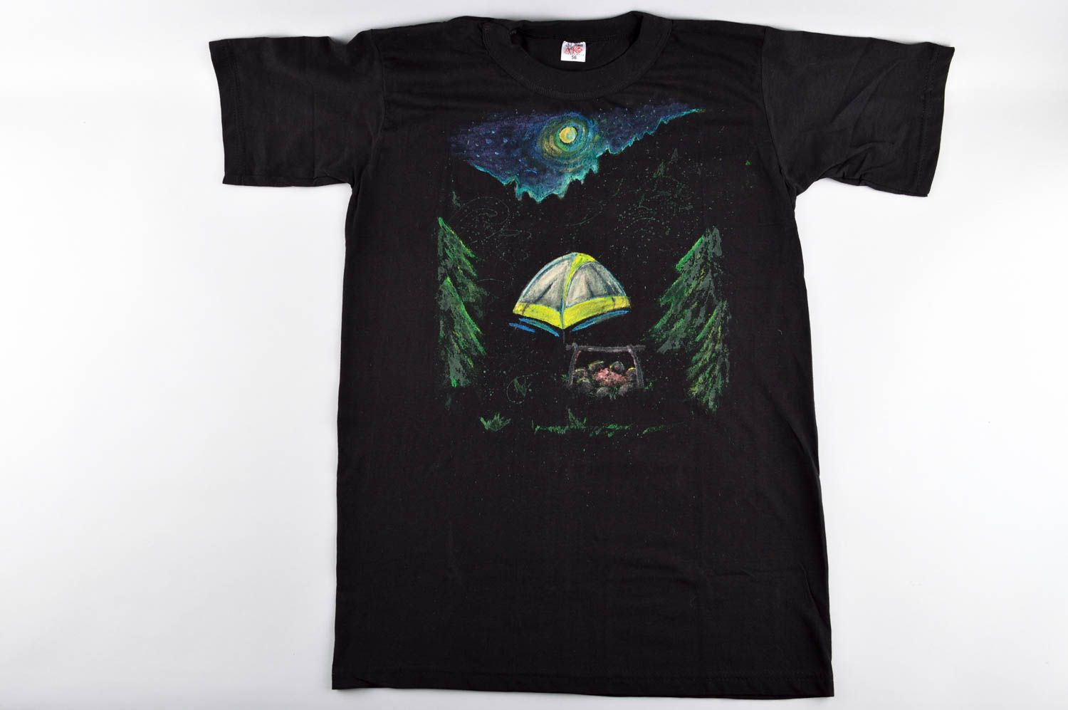 Tee-shirt noir fait main T-shirt original avec paysage nocturne Cadeau femme photo 1