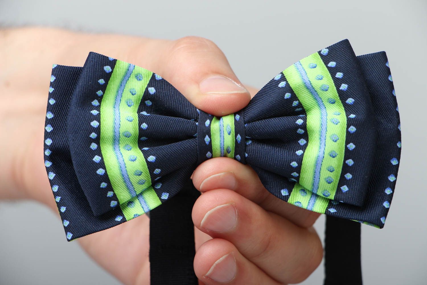 Unusual fabric bow tie photo 4