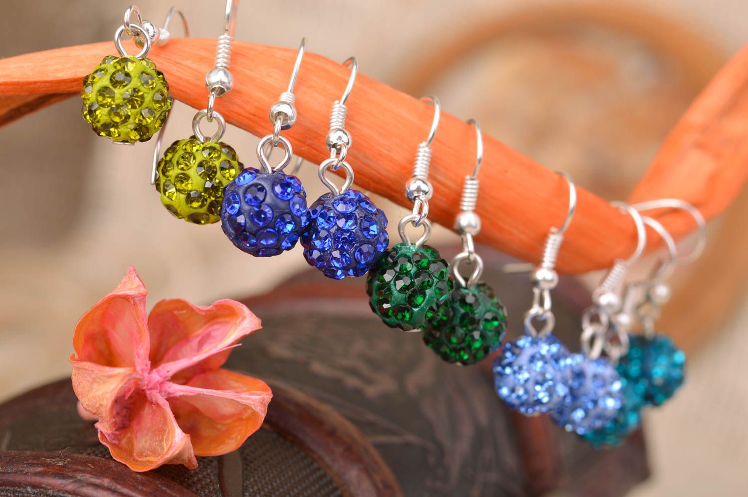 Set of 5 pairs of handmade designer dangle beaded earrings with rhinestones photo 1
