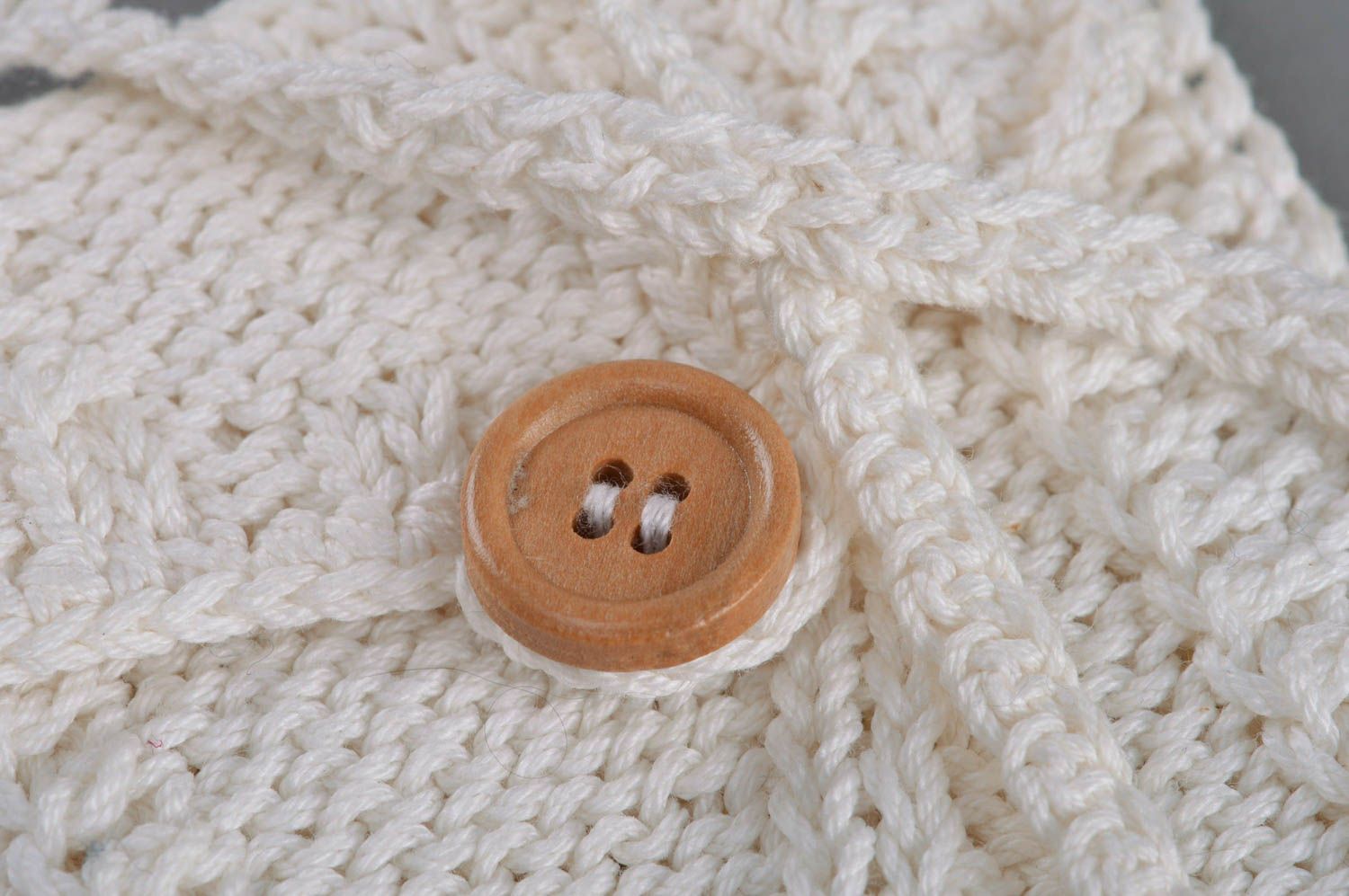 Beautiful handmade designer white knitted phone case with button photo 2