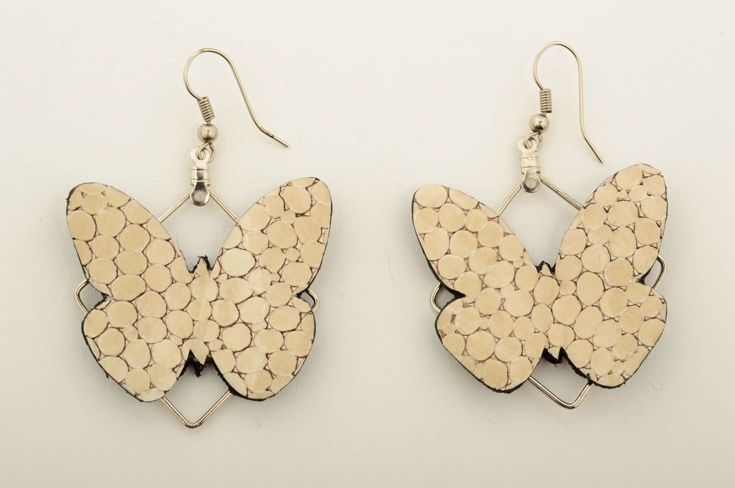 Boucles d'oreilles papillon Bijou fait main en cuir grandes Cadeau pour femme photo 3
