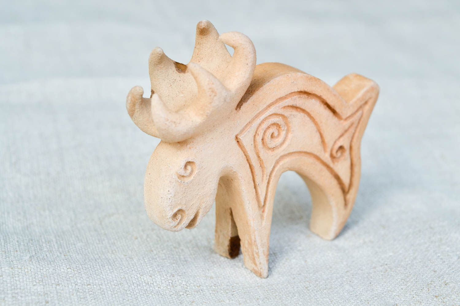 Свистулька из глины хэнд мэйд керамическая свистулька лось глиняная игрушка фото 4