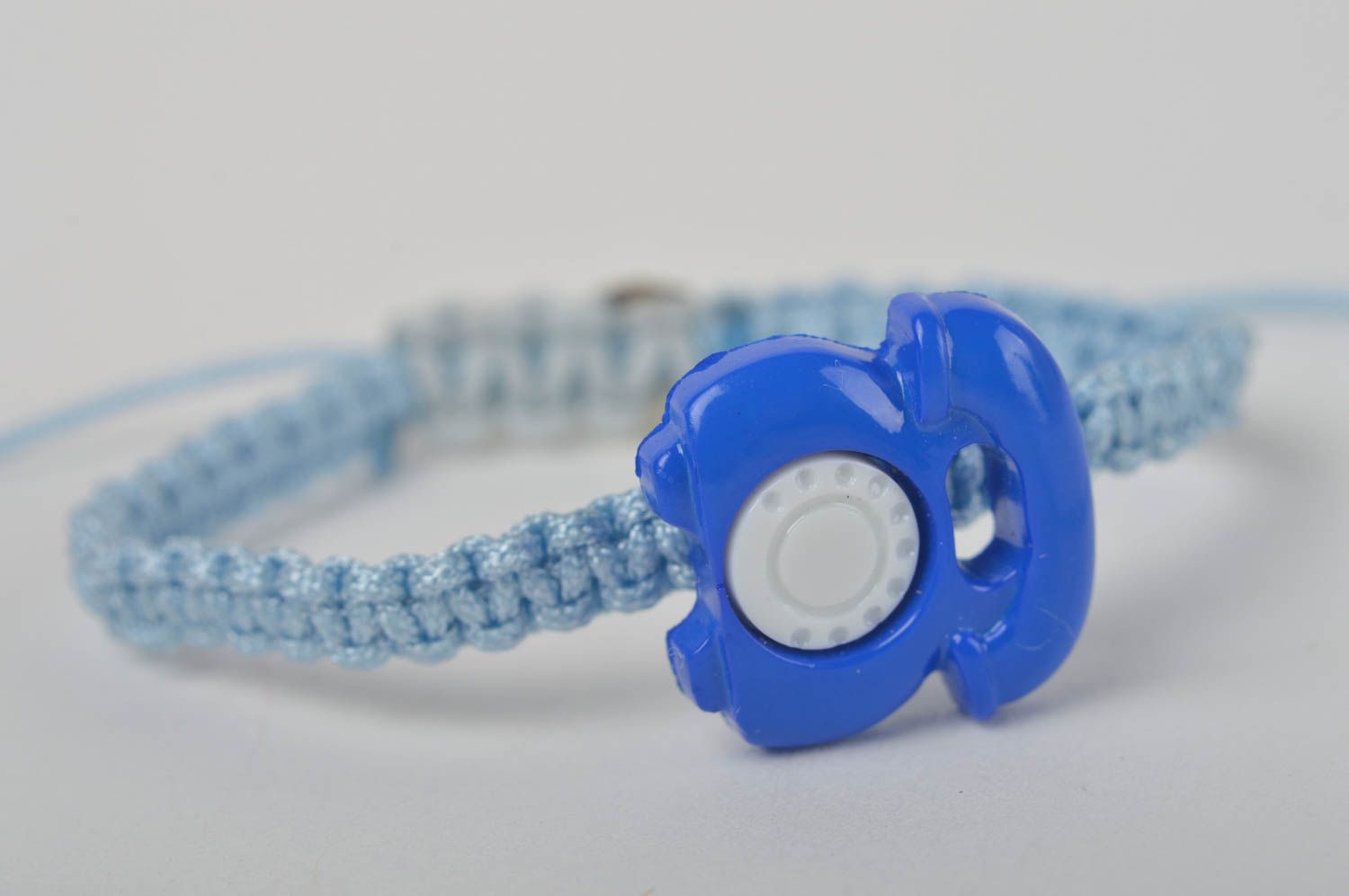 Bracelet tressé bleu Bijou fait main original avec téléphone Cadeau enfant photo 2