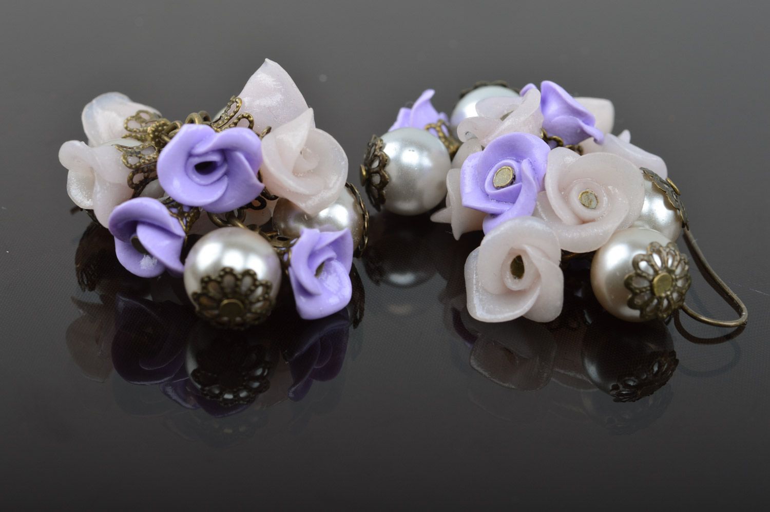 Handmade polymer clay flower earrings with pearl beads photo 4