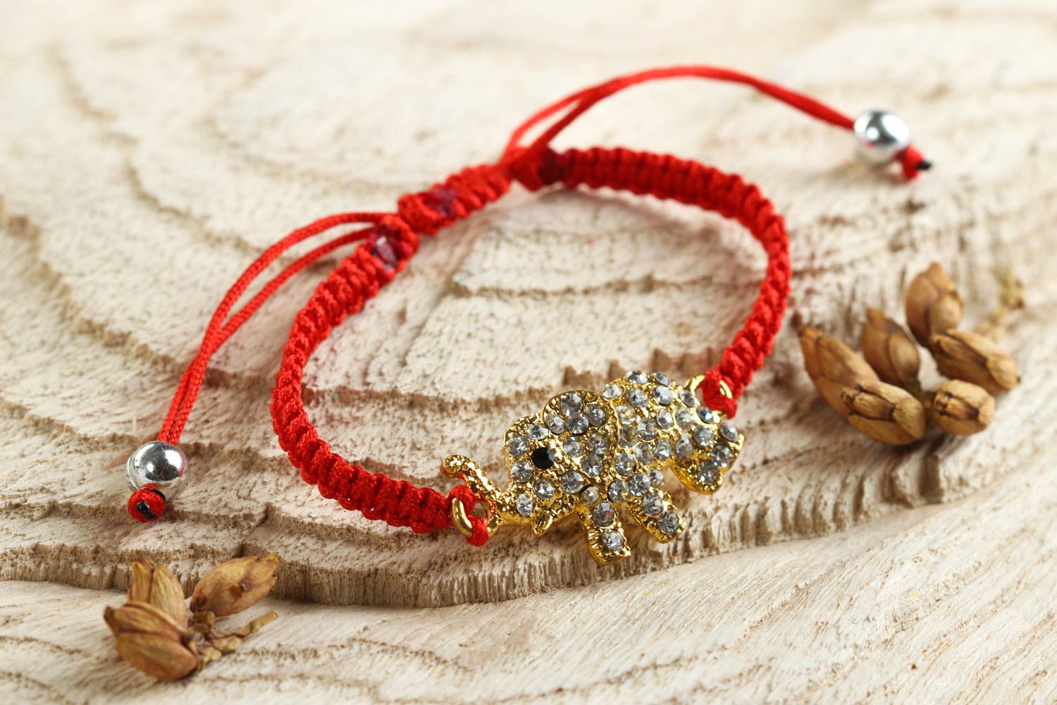 Stylish handmade friendship bracelet woven string bracelet fashion accessories photo 1