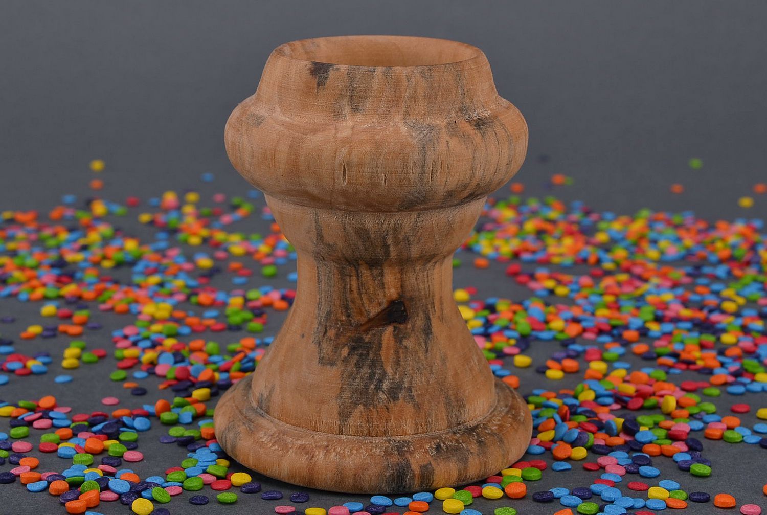 Wooden egg stand photo 4