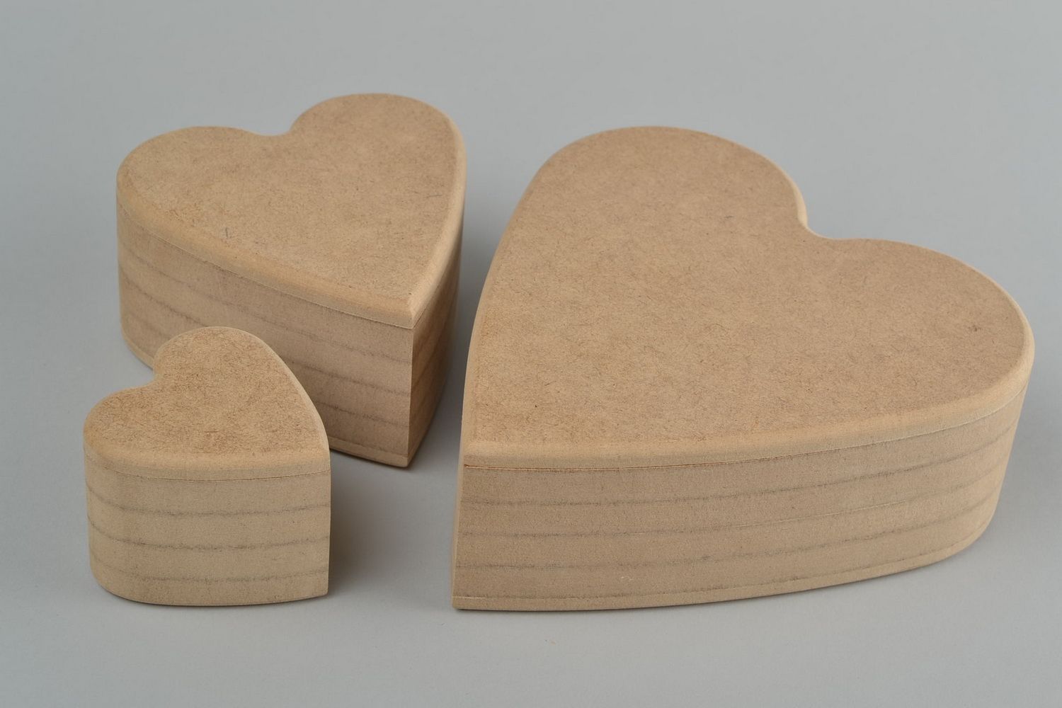 Boîtes en forme de coeur à décorer 3 pièces de différentes tailles faites main photo 5