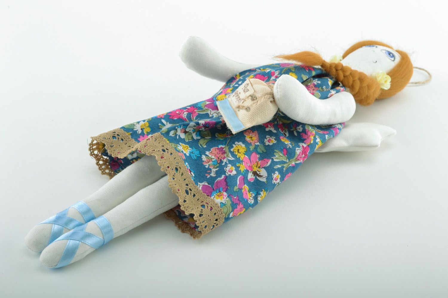Kuschelige Puppe aus Textil Fee  foto 3