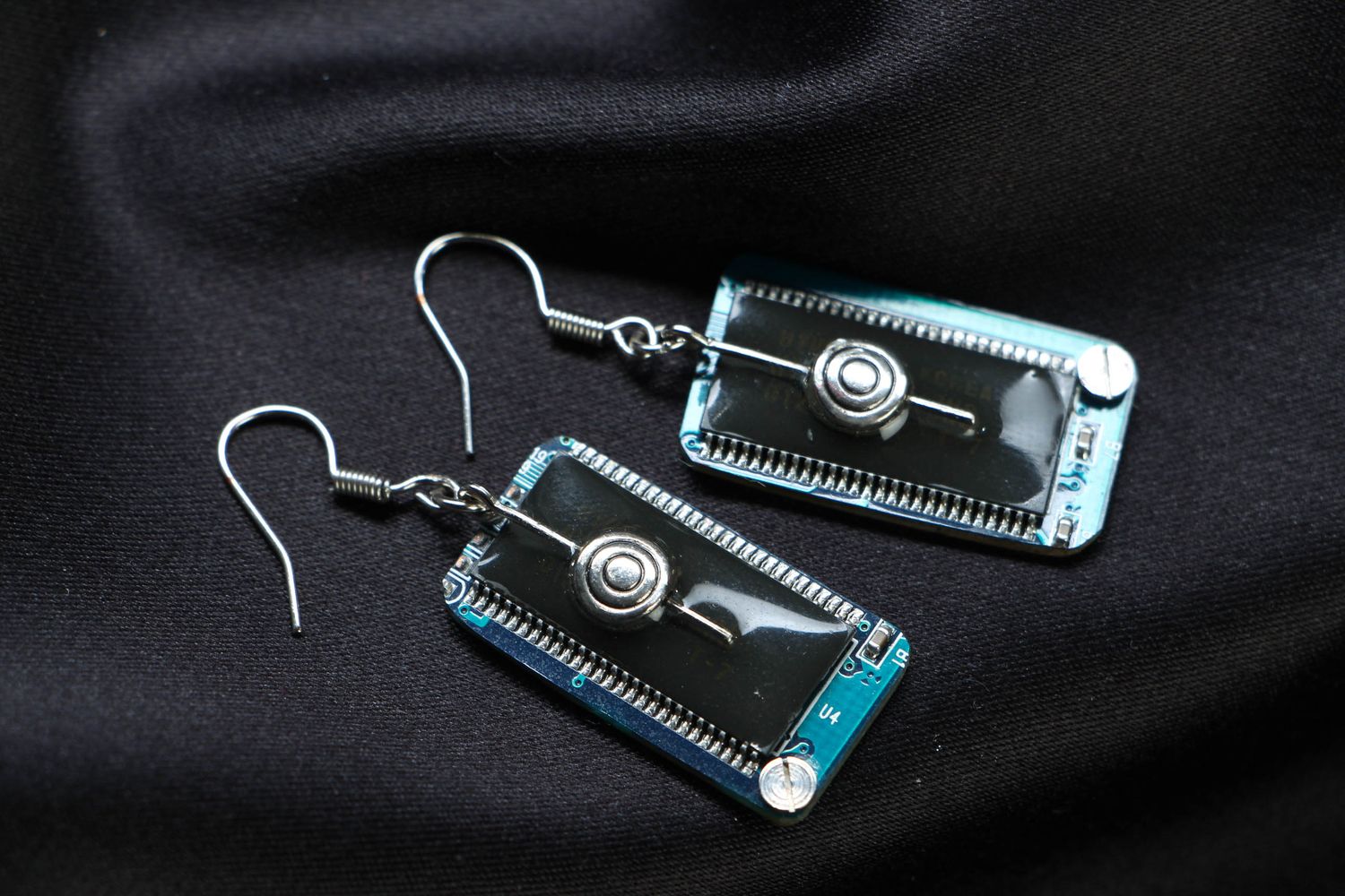 Metal dangle earrings in cyberpunk style photo 1